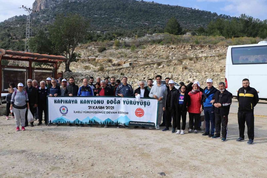 Eğitimcilerin Kapıkaya Kanyonu’nda sağlıklı yaşam yürüyüşü