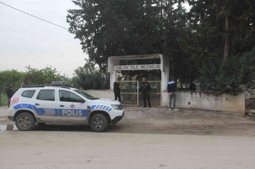 Mezarlıkta ölü bulundu