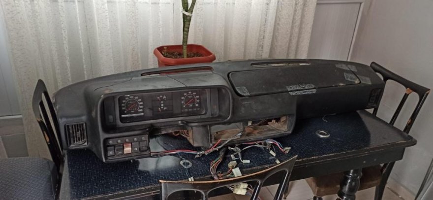 Otomobili çalıp parçaladı, yakalanınca “Kendi otomobilim zannettim” dedi