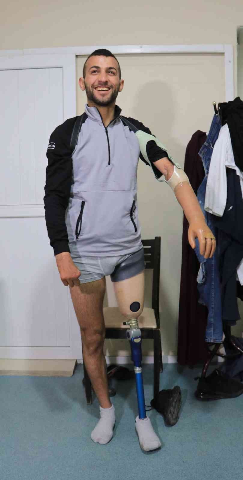 El ve ayağına kavuşan Hacı’nın mutluluğu