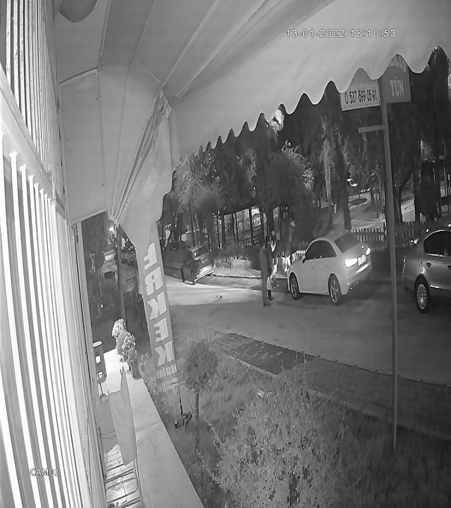 Darp edip iki çocuğun cep telefonunu gasp eden iki zanlı tutuklandı