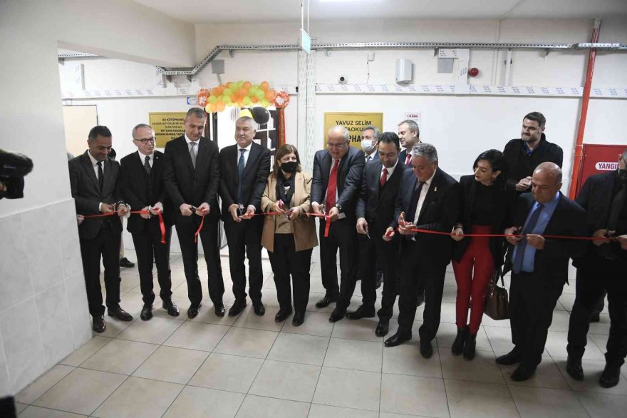 Yavuz Selim Ortaokulu kütüphanesine kavuştu