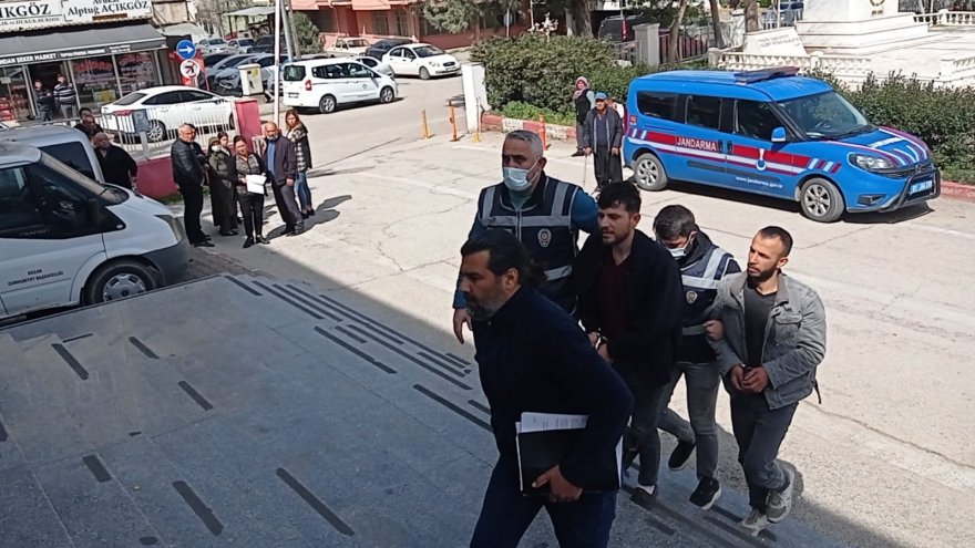 Rögar kapağı hırsızları tutuklandı