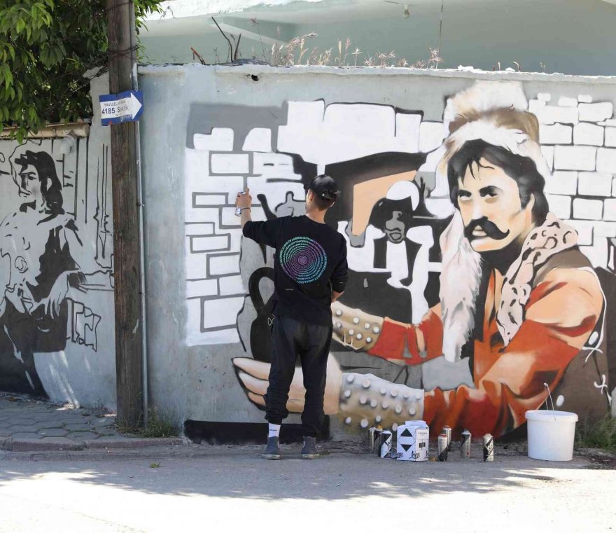 Sinema Sokağı Yeşilçam’ın yıldızlarıyla süsleniyor