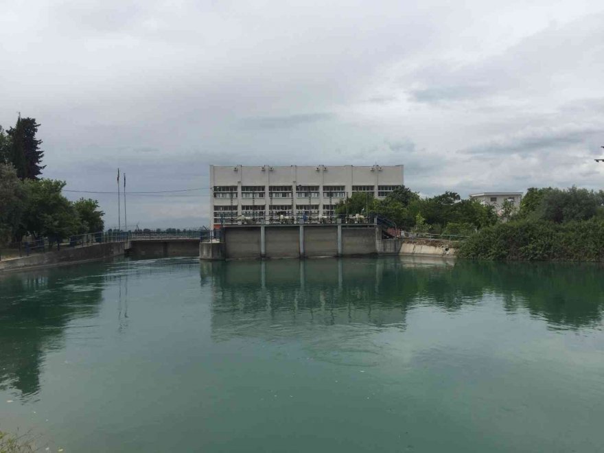 Sulama kanalında erkek cesedi bulundu