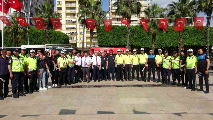 Adana’da trafik kazası tatbikatı gerçeğini aratmadı