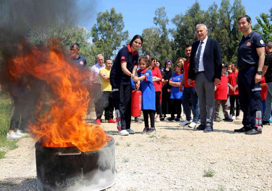 Özel gereksinimli çocuklara yangın eğitimi