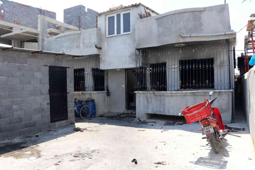 Önce kurşunladılar, sonra benzin döküp evleri yaktılar