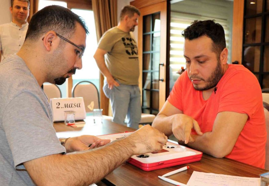 Eğitim Bir-Sen Adana Şube Başkanı Sezer: “Sendikacılık anlayışımız gönül sendikacılığı”