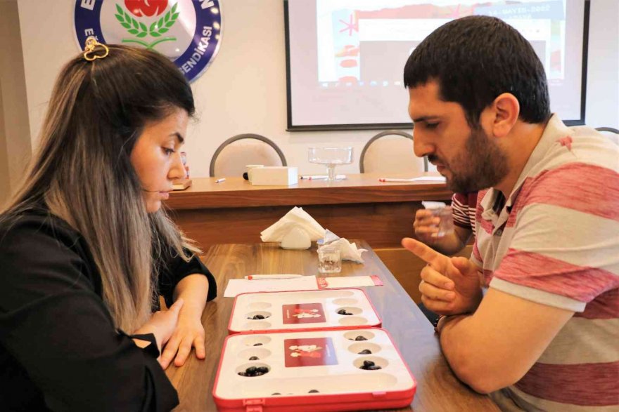 Eğitim Bir-Sen Adana Şube Başkanı Sezer: “Sendikacılık anlayışımız gönül sendikacılığı”