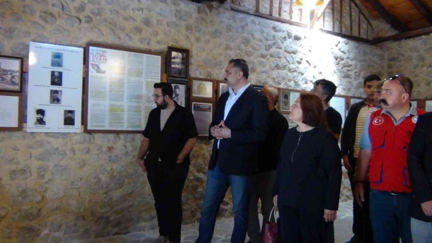 Ermeni zulüm belgeleri sergilendi