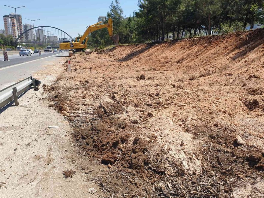 Karayolları tartışmalara neden olan otoyol bağlantılarında çalışma başlattı
