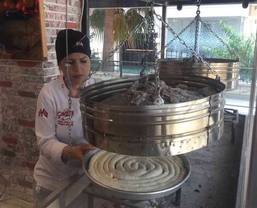 Aşerdi, 5 kadına iş verdi