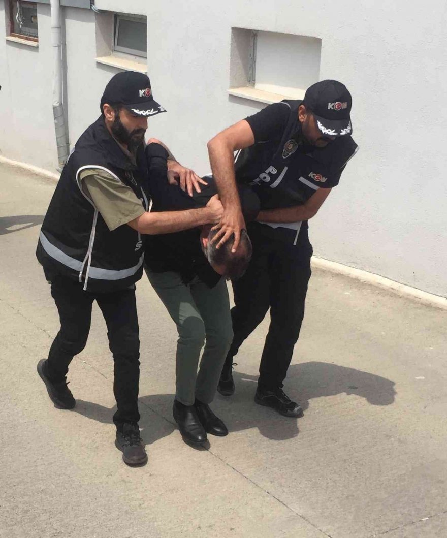 Adana'da yapılan operasyonda ortaya çıktı: Çete kadınları zorla fuhşa sürüklüyormuş