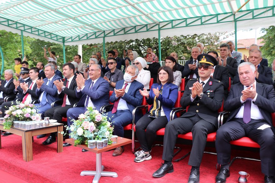 Pozantı’nın gurur ve onur günü coşkuyla kutlandı