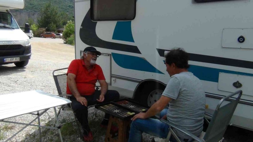 Karavancıların yeni rotası ’Kozan’