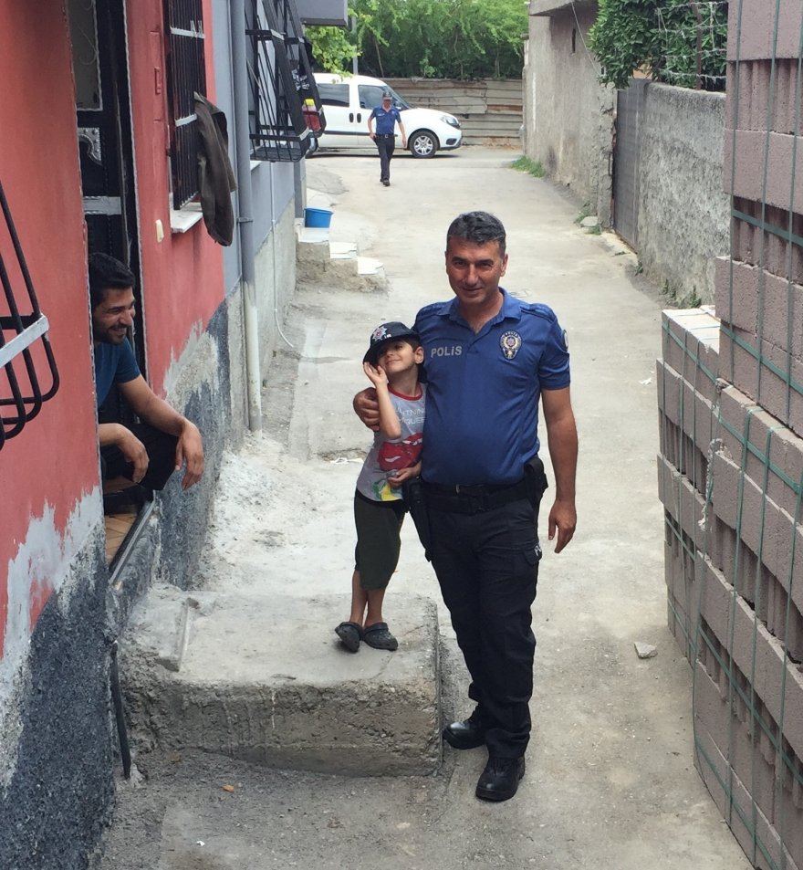 Torbacıların evine koç başlarıyla kapılar kırılıp girildi