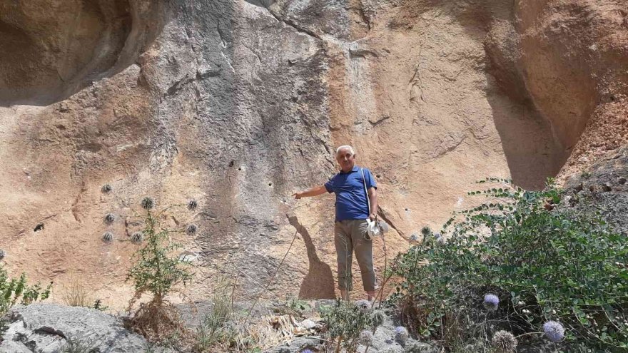 Antik kentte kral mezarını dinamitle havaya uçuracaklardı