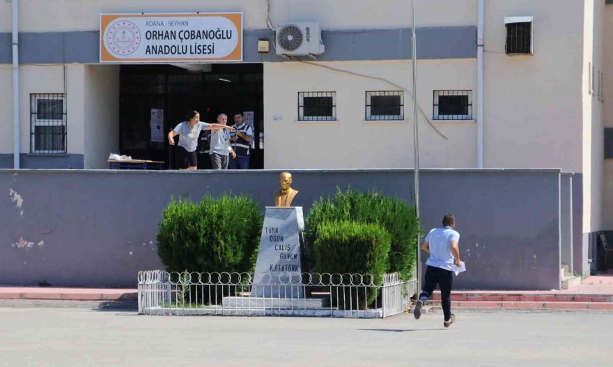 Koştular, depar attılar ama yine de sınava geç kaldılar