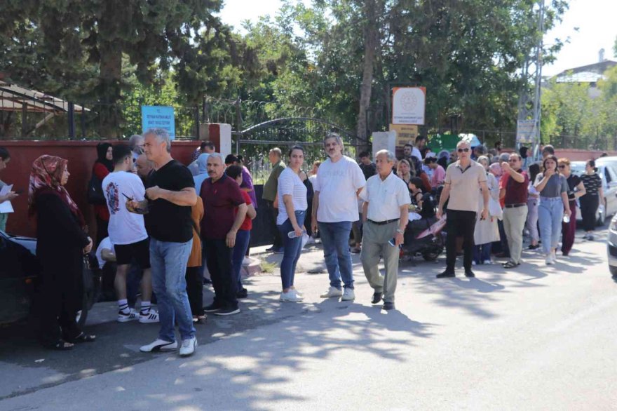 Koştular, depar attılar ama yine de sınava geç kaldılar