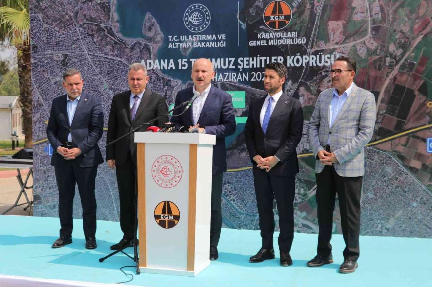 Bakan Karaismailoğlu: "15 Temmuz Şehitler Köprüsünü 2023’te açacağız"