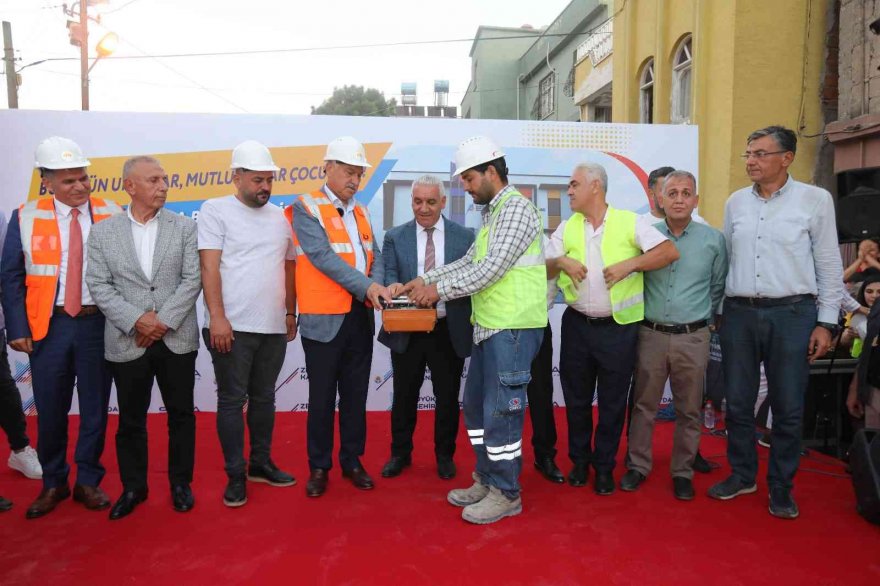 Adana’da yapılacak dört kreşten ikincisinin temeli atıldı