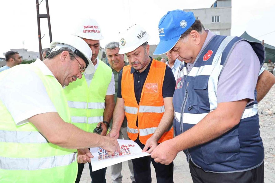 Yüreğir'de kentsel dönüşümde hak sahiplerinin yüzde 83'ü ile anlaşma sağlandı