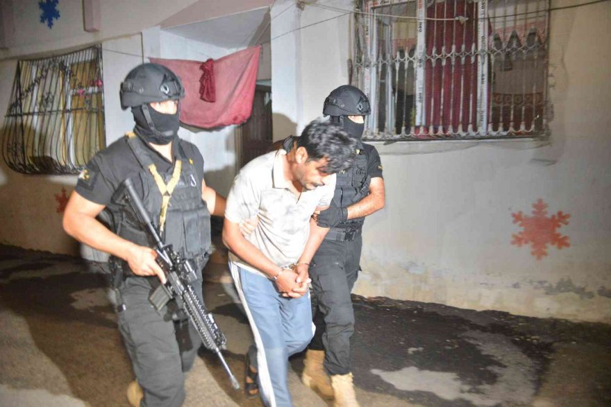 Adana’da DEAŞ operasyonu: 7 gözaltı