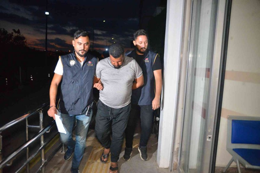 Adana’da DEAŞ operasyonu: 7 gözaltı