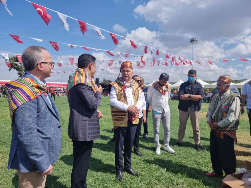 6. Geleneksel İsmet Atlı Karakucak güreşleri başladı