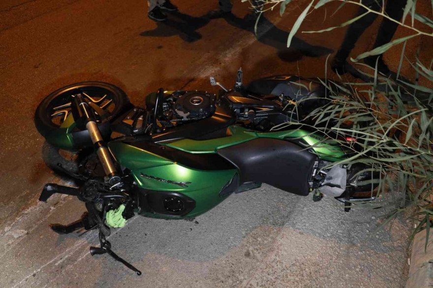 Markete gitmek için arkadaşından motosiklet aldı, kaza yapıp hayatını kaybetti