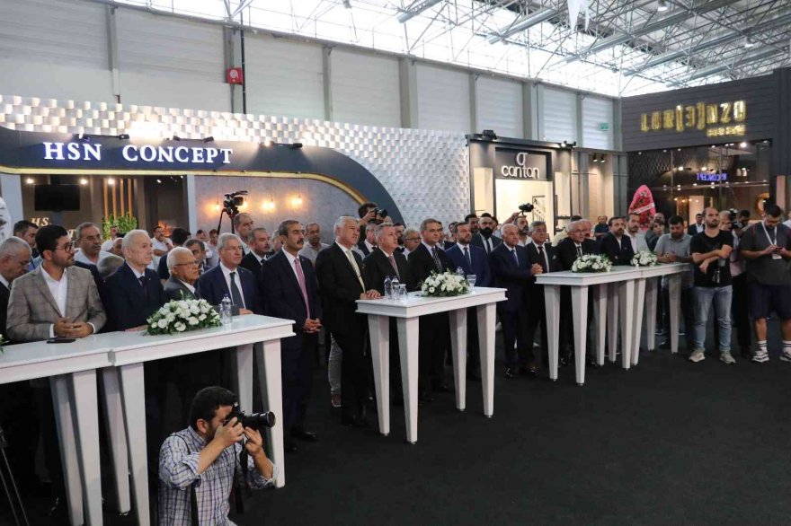 Çukurova Mobilya Dekorasyon Fuarı açıldı