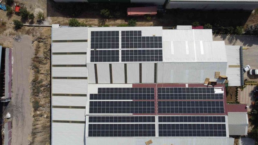 OSB’de tesisler kendi elektriğini üretiyor