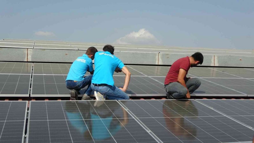 OSB’de tesisler kendi elektriğini üretiyor