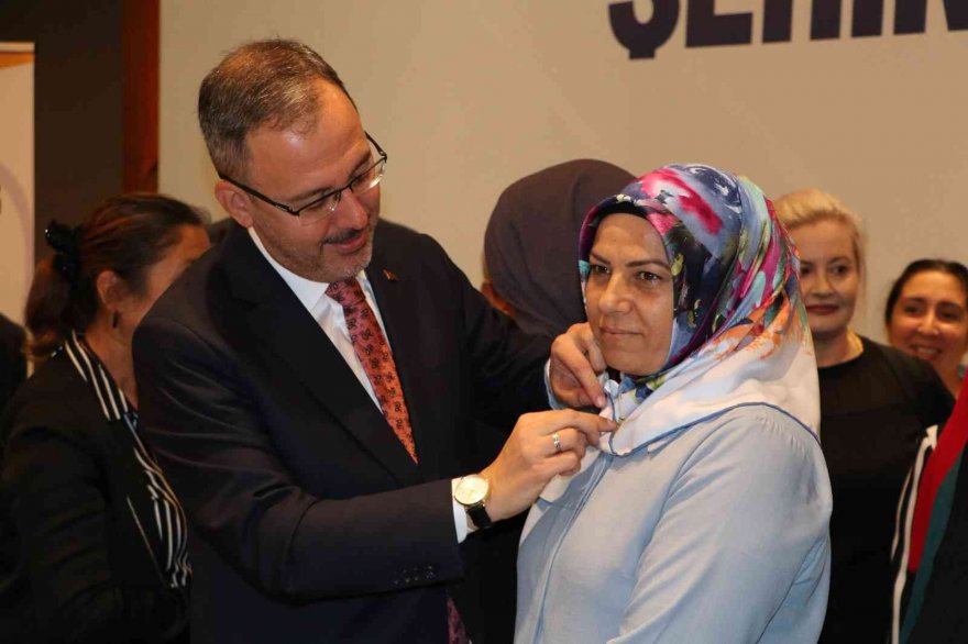 Bakan Kasapoğlu: “Bin 200 sözleşmeli personel alımı yapılacak”