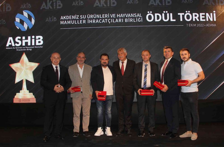 ASHİB, Adana’nın hayvansal gıda ihracatı şampiyonlarını ödüllendirdi
