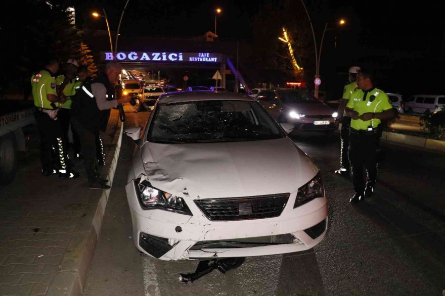 Otomobil elektrikli scooter’a arkadan çarptı: 1 ölü