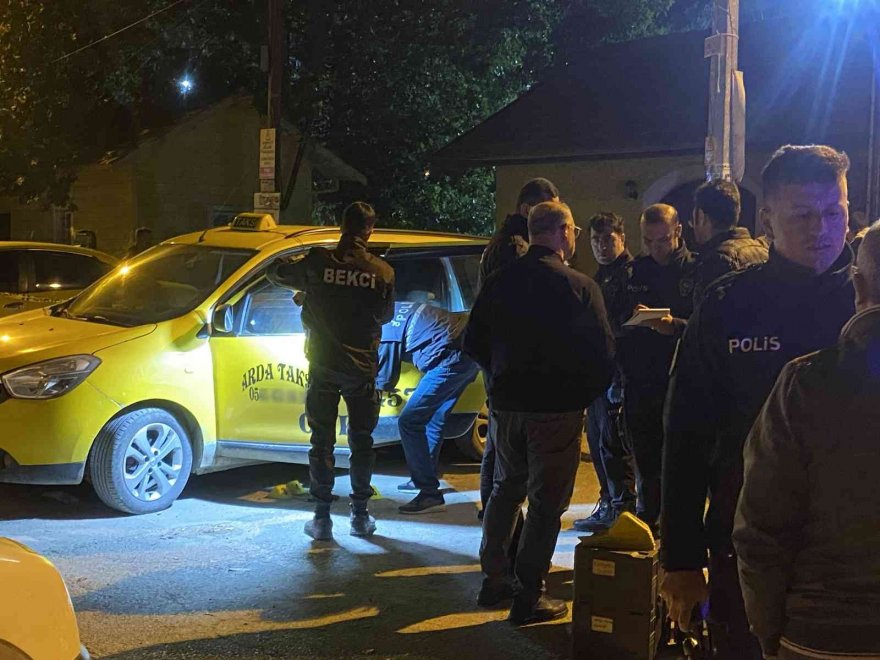 Adana’da taksi şoförü bıçaklanarak öldürüldü