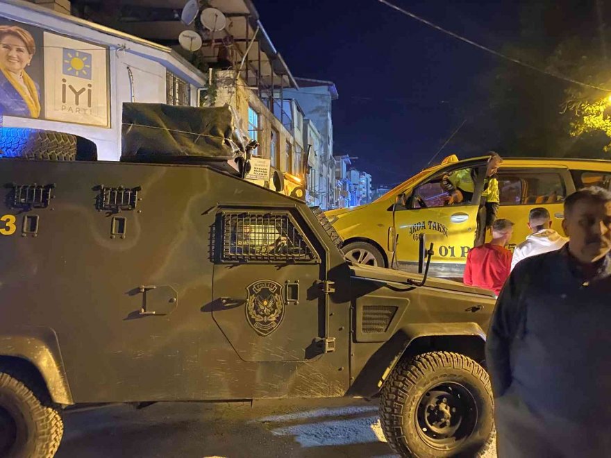 Adana’da taksi şoförü bıçaklanarak öldürüldü