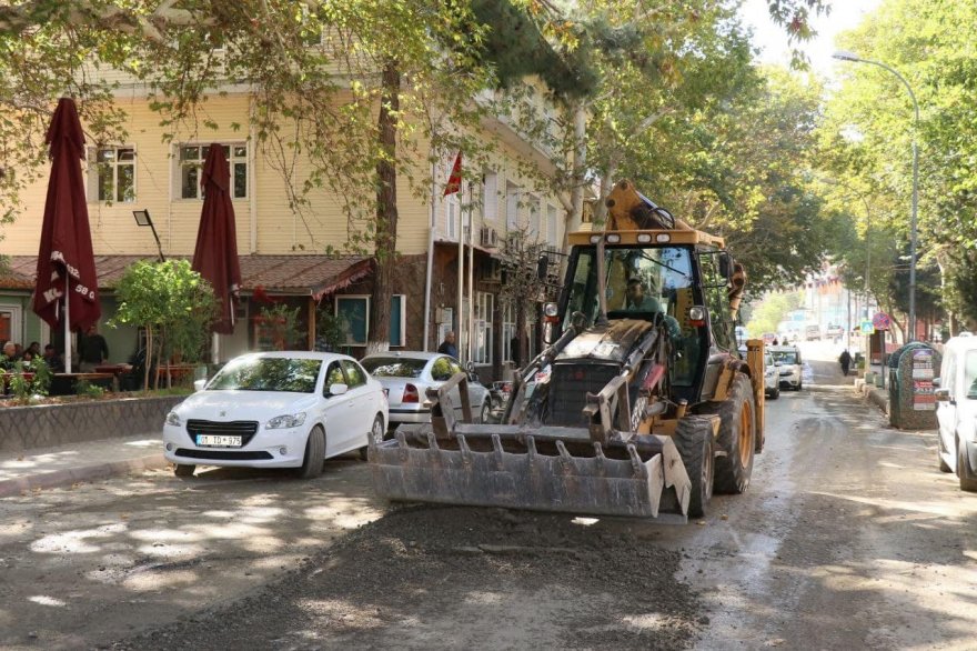 Pozantı’da doğalgaz kazı çalışmalarında oluşan çukurlar kapatıldı