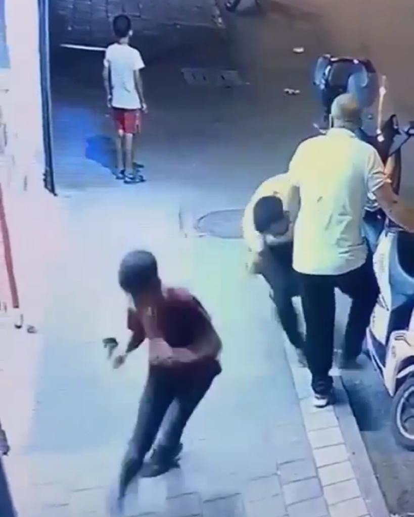 Adana'da cep telefonu bomba gibi patladı