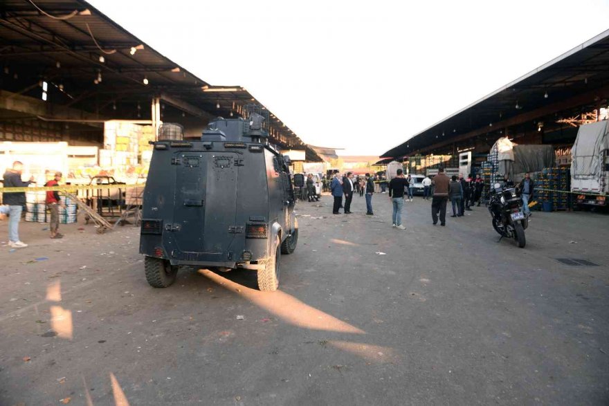 Adana'da hal kompleksinde silahlı çatışma: 3 yaralı