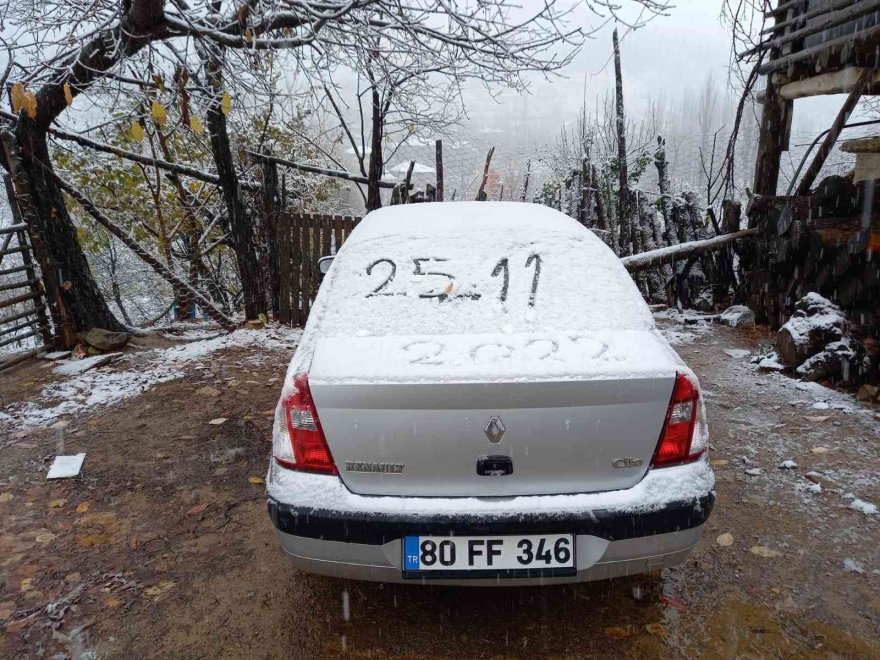 Adana’ya sezonun ilk karı yağdı