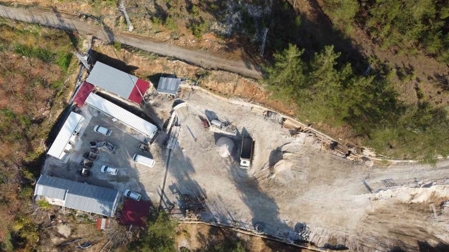 Madencilerin yer altında ekmek mücadelesi