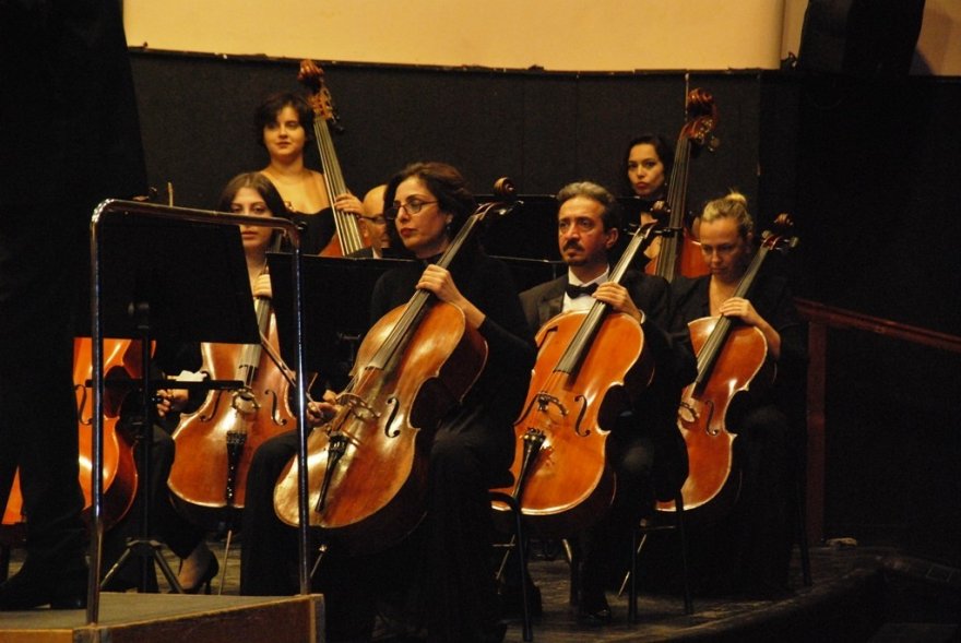 ÇDSO iki yıldızı ağırladı