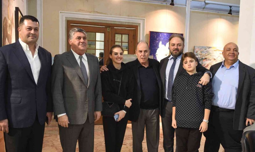 TJK 11. Resim Yarışması sergisi Adana’da ziyarete açıldı