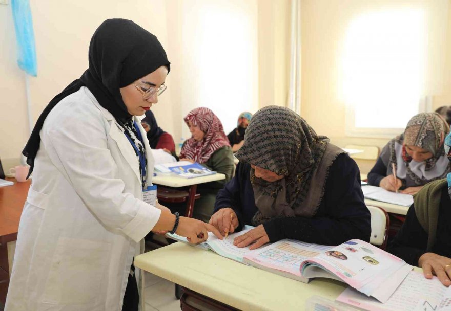 Okuma-yazma hayalleri gerçek oluyor