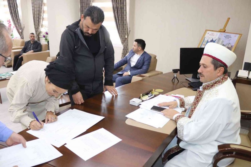 İngiliz vatandaşı Jeanette Müslüman oldu,