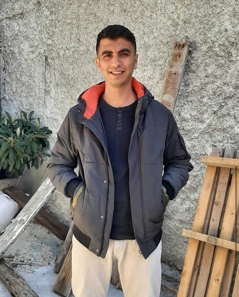 Baba, bıçakladığı oğlunun başında ölmesini bekledi, iki eşi ve eniştesiyle birlikte cesedi kanala attı