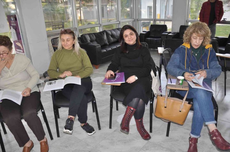Çukurova’da kadının insan hakları eğitim kursu başlatıldı